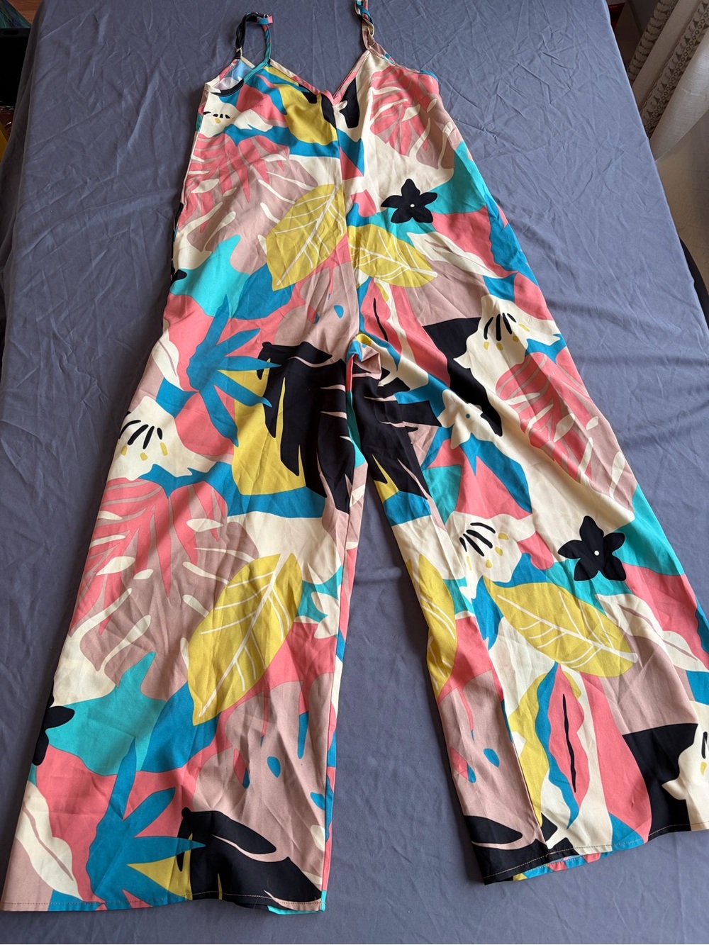 Tropical Print Wide-Leg Jumpsuit with Spaghetti Straps M